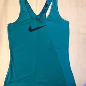 Nike pro racer back fitted top